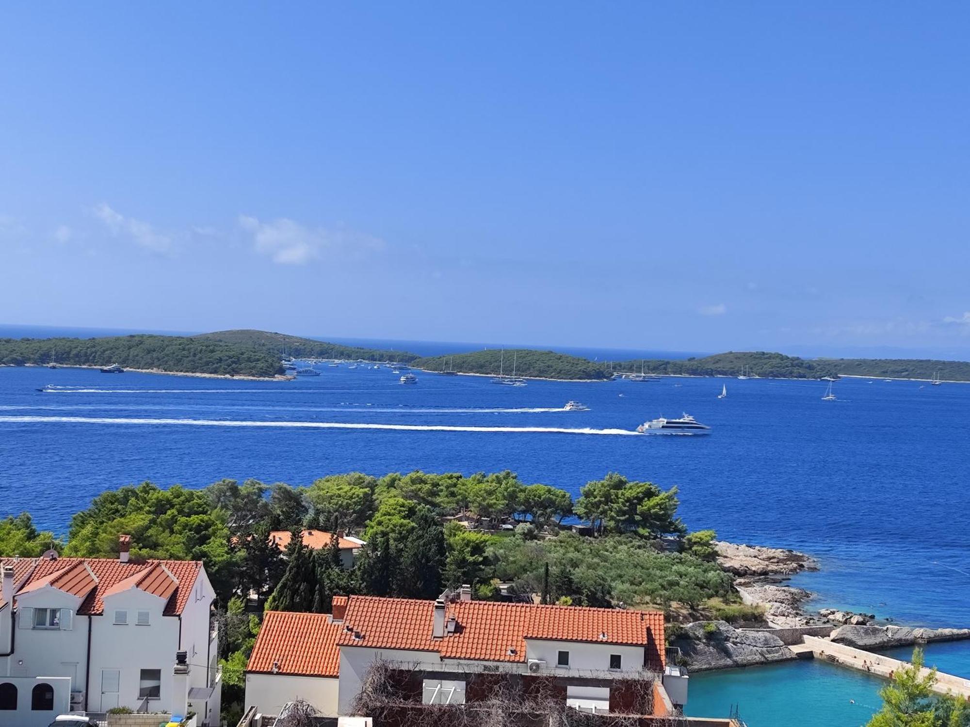 Natasahvar Hvar Town